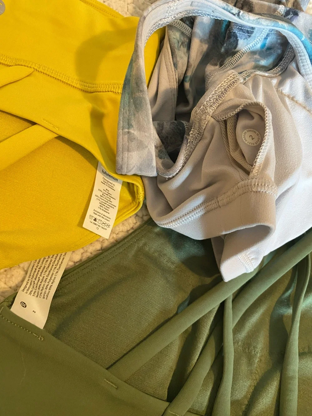 Women’s Lululemon sports bras and leggings
